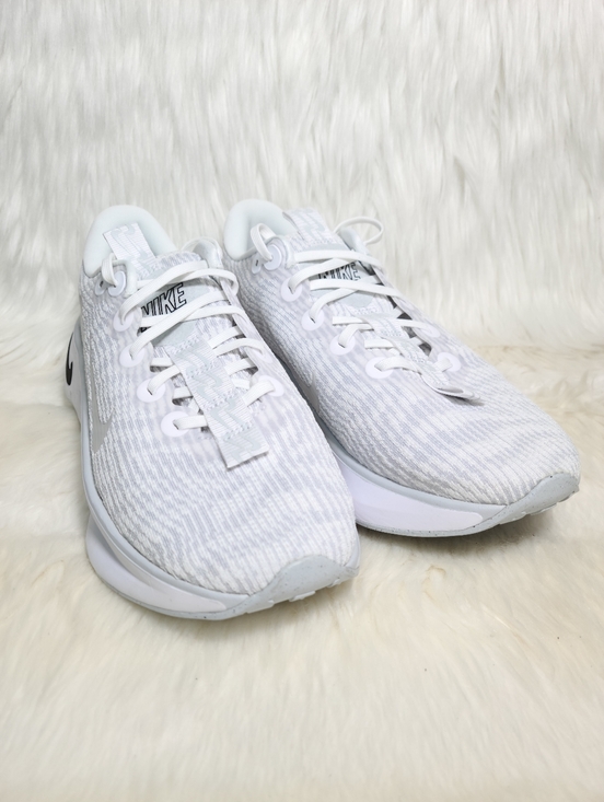 Jordan Other - Nike Motiva White Pure Platinum Men 8.5 Women 10 NEW
